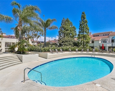 5031 Dorado Drive - Photo Thumbnail 12
