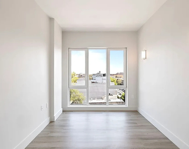 2605 Snyder Ave 11226 - Photo Thumbnail 9