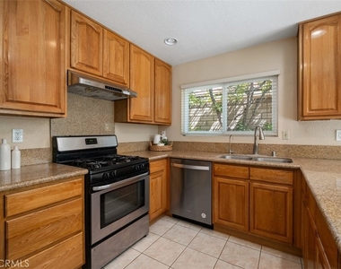 4068 Jeffrey - Photo Thumbnail 7