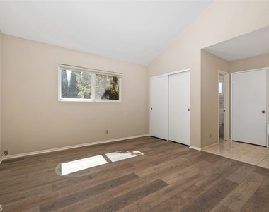 4068 Jeffrey - Photo Thumbnail 18