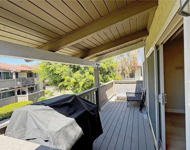 1345 Cabrillo Park - Photo Thumbnail 10