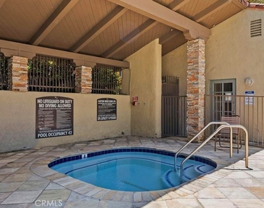 1345 Cabrillo Park - Photo Thumbnail 8