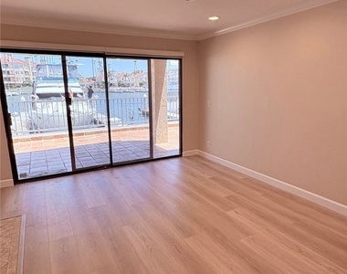 3207 Moritz - Photo Thumbnail 8