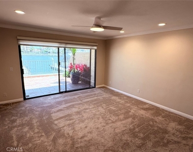 3207 Moritz - Photo Thumbnail 12