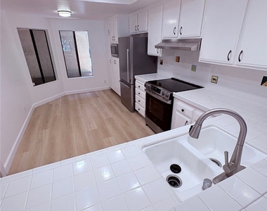 3207 Moritz - Photo Thumbnail 5