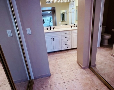 3207 Moritz - Photo Thumbnail 14