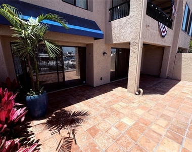 3207 Moritz - Photo Thumbnail 24