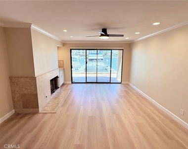 3207 Moritz - Photo Thumbnail 7