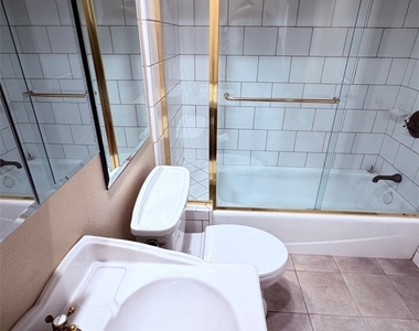 3207 Moritz - Photo Thumbnail 22