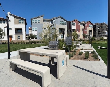 5956 Altyn Drive - Photo Thumbnail 32