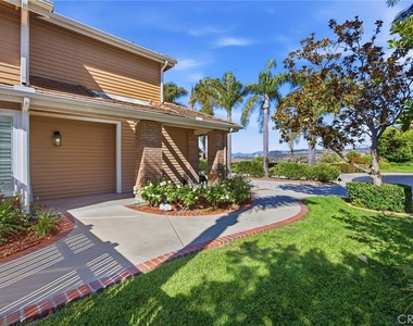 733 Avenida Azor - Photo Thumbnail 3