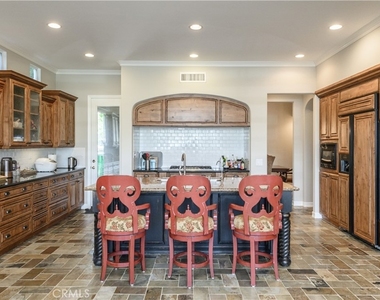 16 Pegasus Dr. - Photo Thumbnail 12