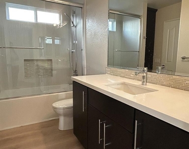 1813 Orchard Wood Road - Photo Thumbnail 22