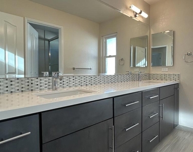 1813 Orchard Wood Road - Photo Thumbnail 19