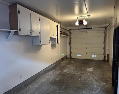 1 Pacific Avenue - Photo Thumbnail 19