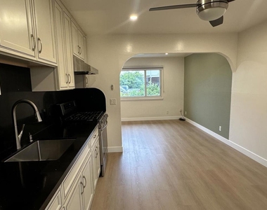 1 Pacific Avenue - Photo Thumbnail 16