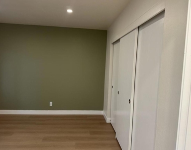 1 Pacific Avenue - Photo Thumbnail 8