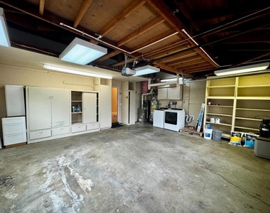 1405 Antonio Lane - Photo Thumbnail 19