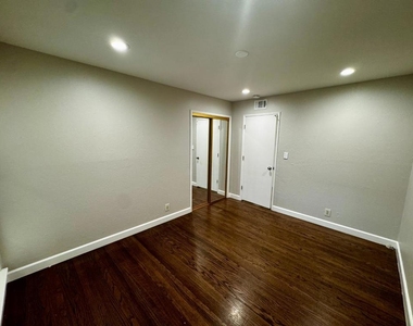 1405 Antonio Lane - Photo Thumbnail 7