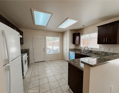 71531 Sunnyvale - Photo Thumbnail 6