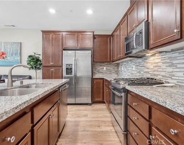 40311 Calle Real - Photo Thumbnail 4