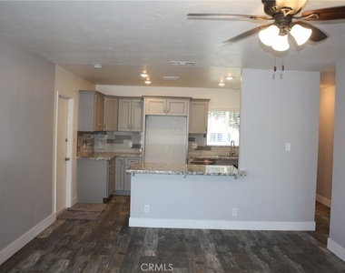 3035 Kathleen Street - Photo Thumbnail 15