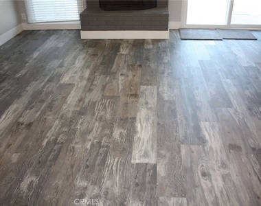3035 Kathleen Street - Photo Thumbnail 18