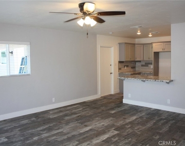3035 Kathleen Street - Photo Thumbnail 16