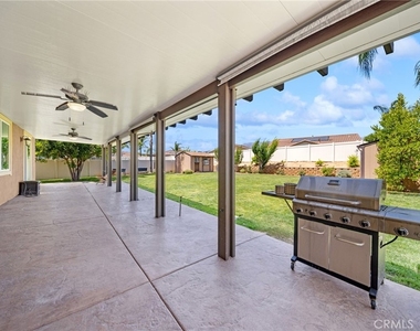 1420 Yarrow - Photo Thumbnail 1
