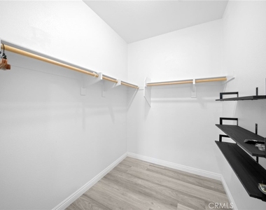 1420 Yarrow - Photo Thumbnail 25