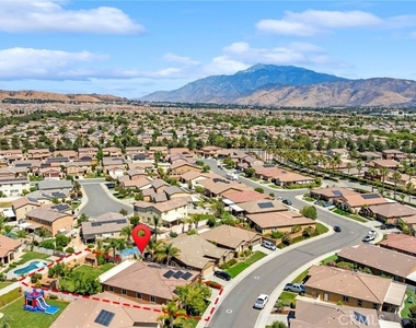 1420 Yarrow - Photo Thumbnail 46