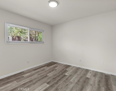 529 W Blaine Street - Photo Thumbnail 14