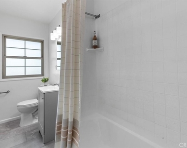 529 W Blaine Street - Photo Thumbnail 12