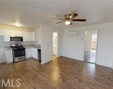 9395 Mission Boulevard - Photo Thumbnail 1