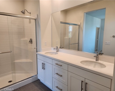 2408 Villena Way - Photo Thumbnail 22