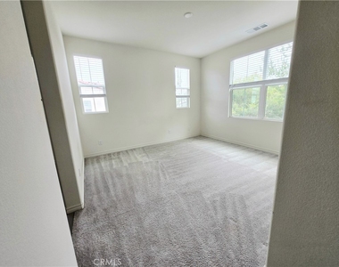 2408 Villena Way - Photo Thumbnail 5