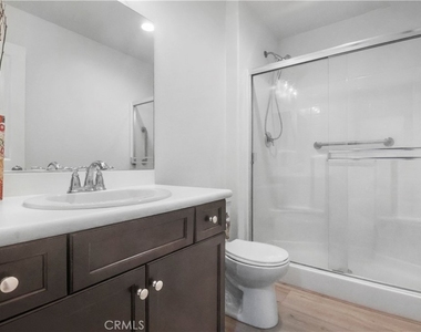 16768 Olive Tree Lane - Photo Thumbnail 23