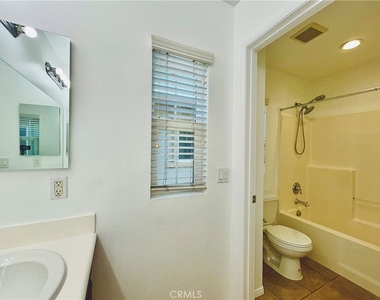 14602 Longwood - Photo Thumbnail 25
