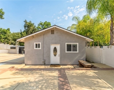 21366 Rios Street - Photo Thumbnail 9