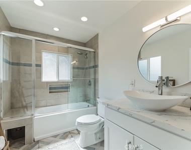 21366 Rios Street - Photo Thumbnail 10
