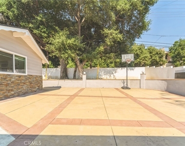 21366 Rios Street - Photo Thumbnail 7