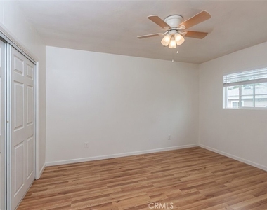 2310 Washington - Photo Thumbnail 15
