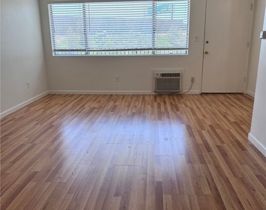 2310 Washington - Photo Thumbnail 22