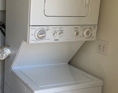 2710 Raymond Avenue - Photo Thumbnail 16