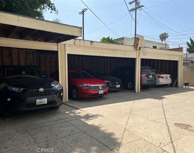 2710 Raymond Avenue - Photo Thumbnail 18