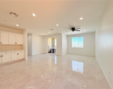 8153 Banana Avenue - Photo Thumbnail 8