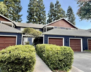 202 Kelley Ln - Photo Thumbnail 14