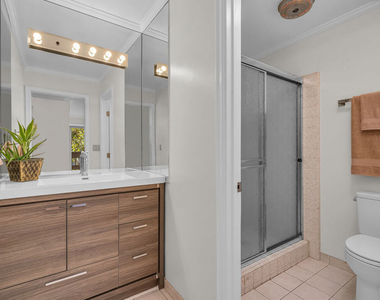 9061 Keith Avenue - Photo Thumbnail 14