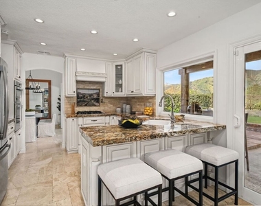 6497 Country Club Drive - Photo Thumbnail 11