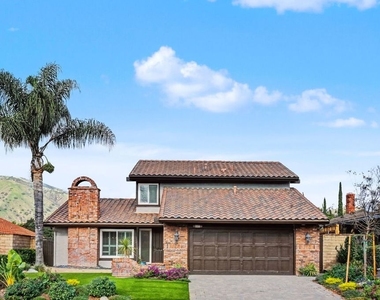 6497 Country Club Drive - Photo Thumbnail 1